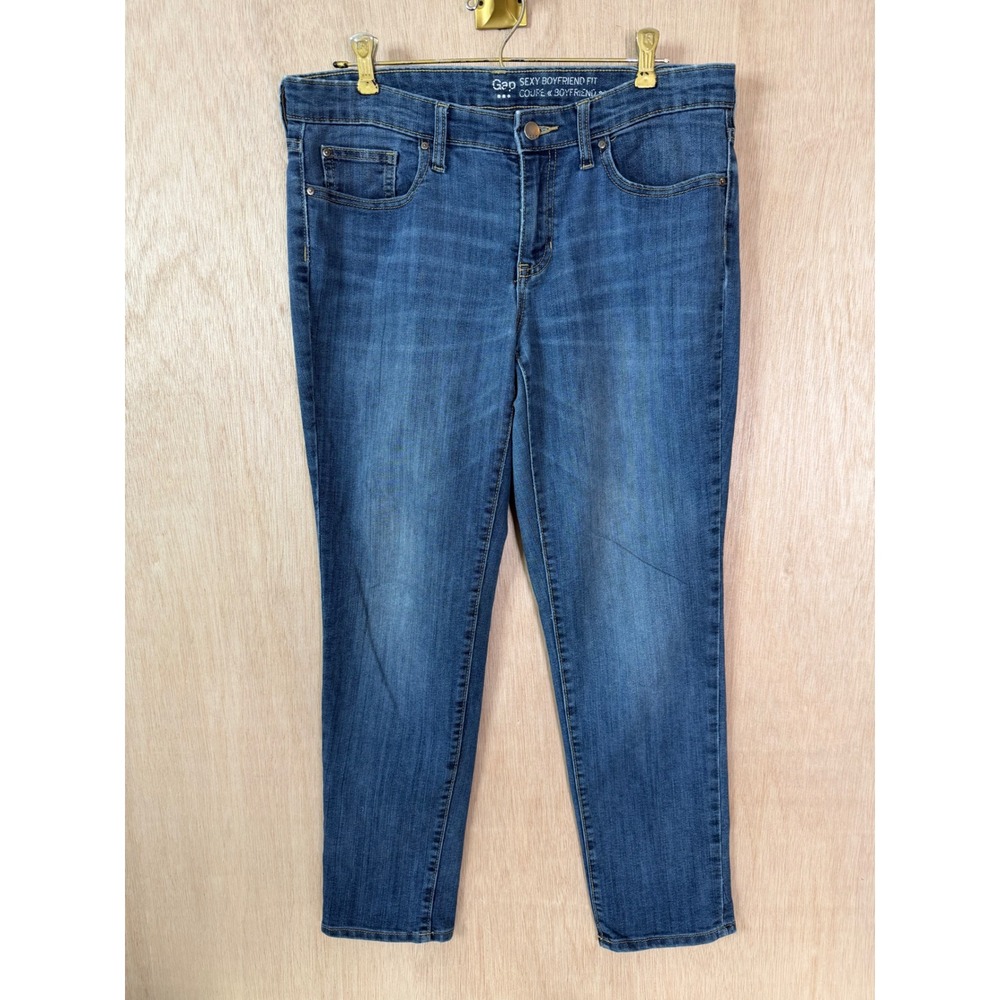 GAP Sexy Boyfriend Fit Denim Jeans Medium Wash Size 8/29 Stretch Tapered Leg